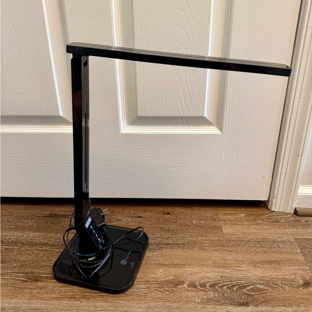 TaoTronics LED Desk Lamp, Adjustable Arm, Multiple Settings, USB Charger, Black - Picture 6 of 14
